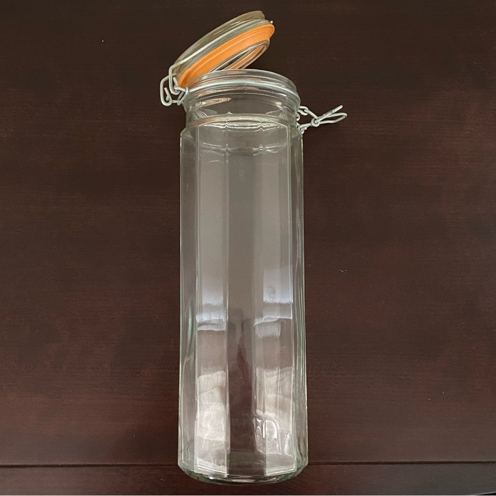 Vintage Glass Pasta Canister With Clamp Lid - Picture 4 of 10